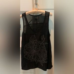 zain black sleeveless tank top